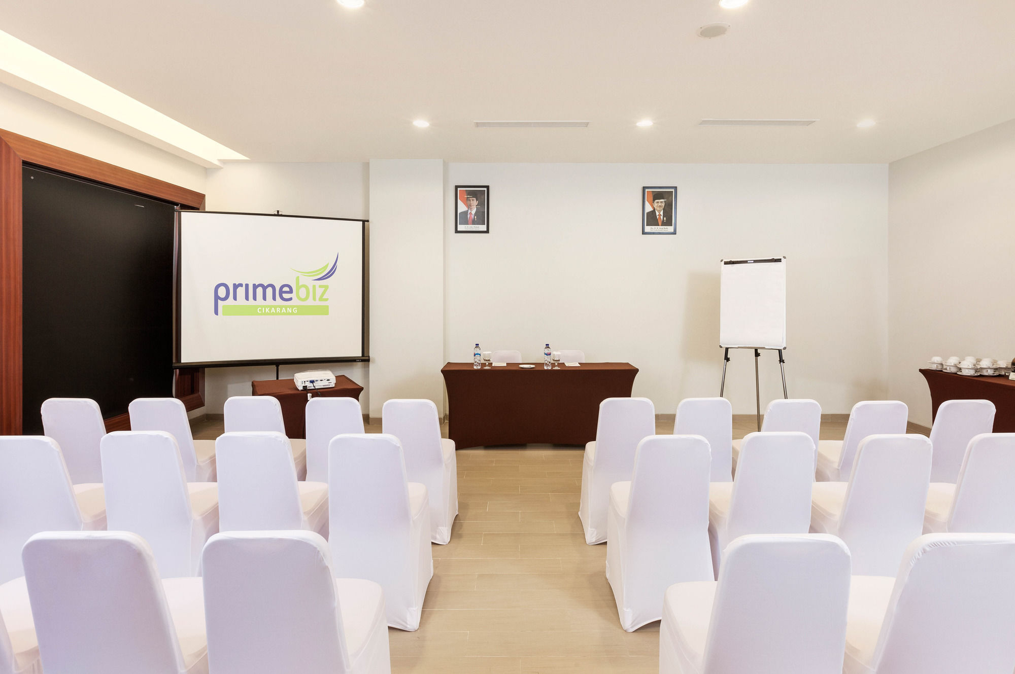 Hotel Primebiz Cikarang Exteriér fotografie